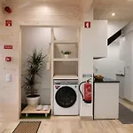 Casa Na Travessa 2 *