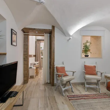 Casa Na Travessa 2 *
