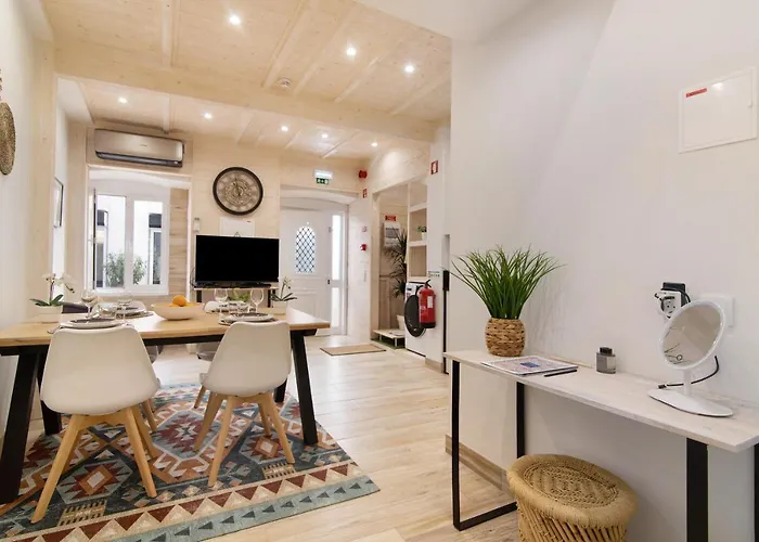 Casa Na Travessa 2 *